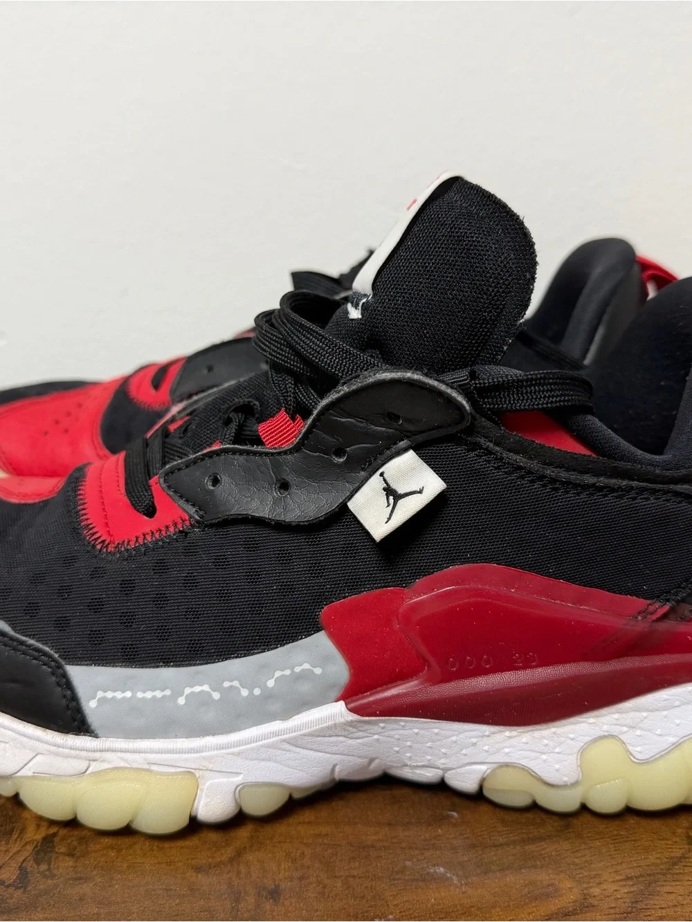 Jordan Kids Black and Red Low-Top Sneakers